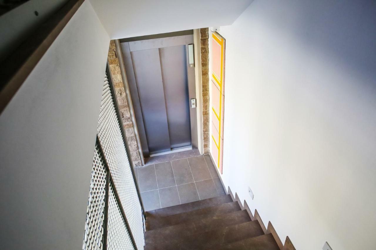 B&B Warmup Grosseto - Parcheggio Incluso Nella Corte Interna Exterior foto